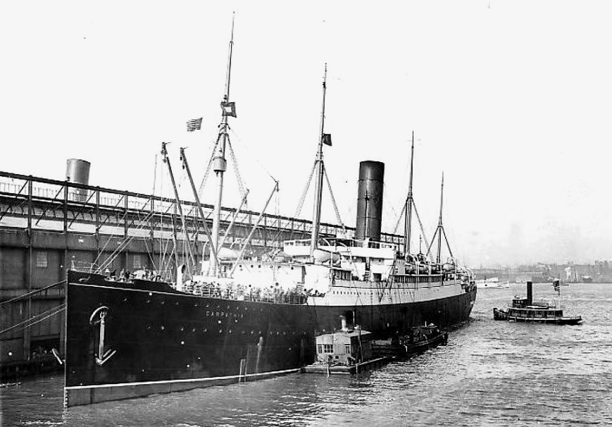 Carpathia à New York avec rescapés du Titanic